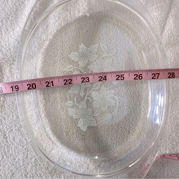 Vintage Fantasia By Princess House Textured Grapevine 6 qt Glass  Casserole Dish - Picture 14 of 14